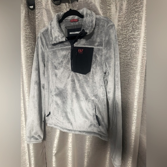 Abercrombie fleece hoodie - Picture 2 of 5